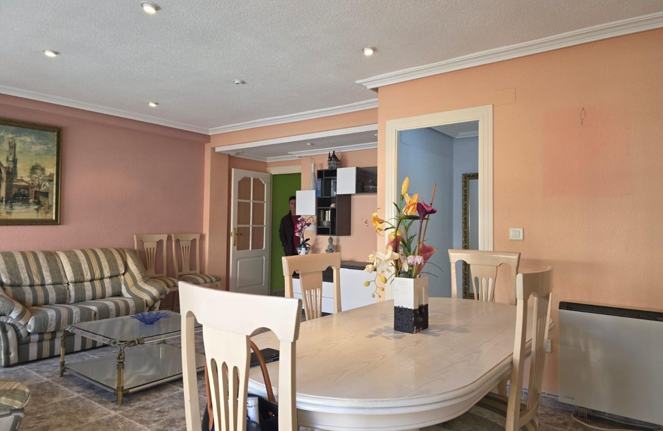 Revente - Appartement -
Torrevieja - Acequion