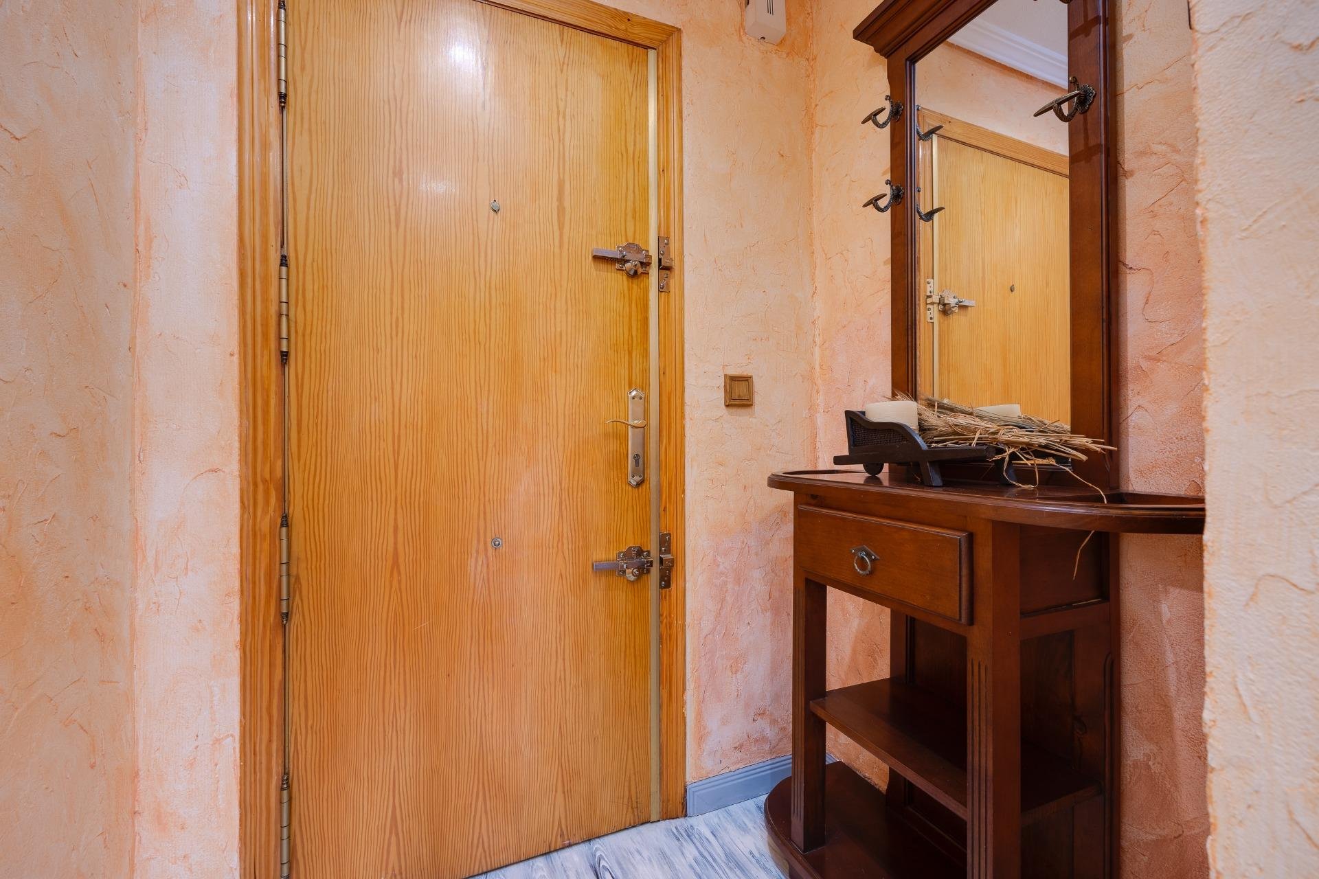 Revente - Appartement -
Torrevieja - Acequion