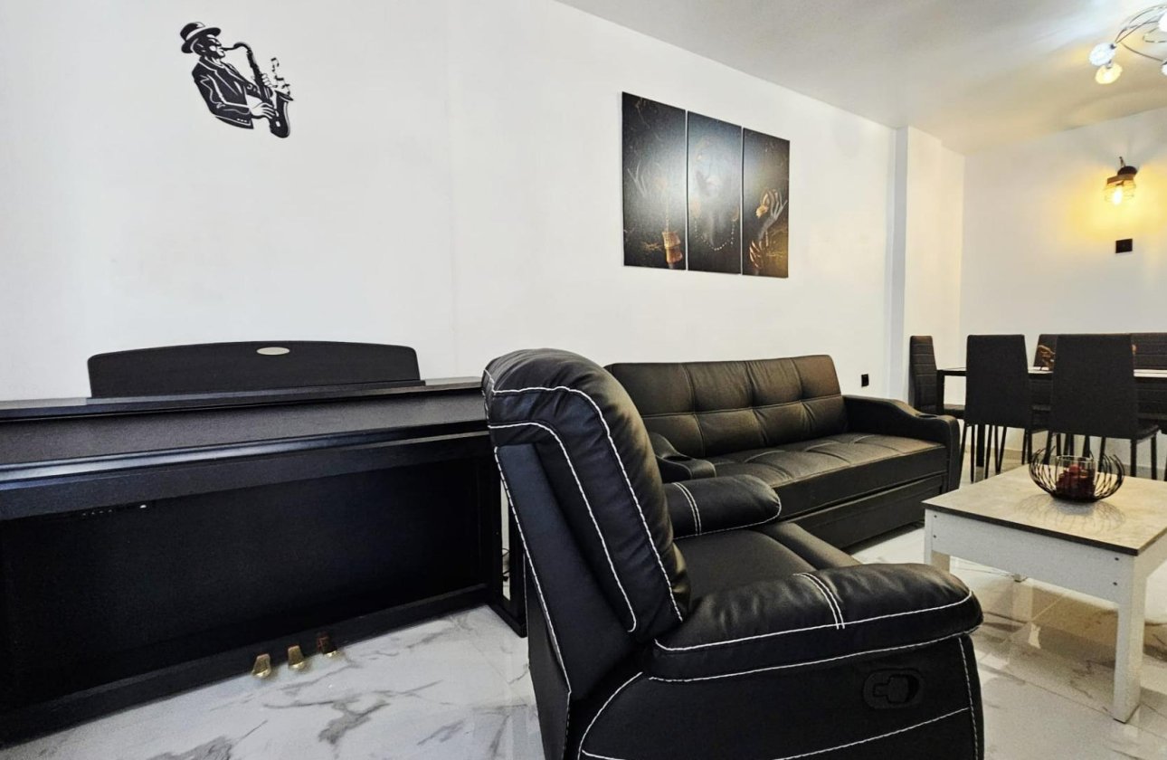 Revente - Appartement -
Torrevieja - Acequion