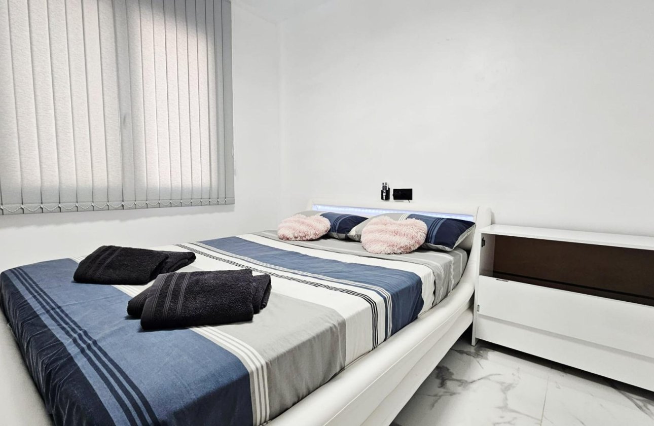 Revente - Appartement -
Torrevieja - Acequion