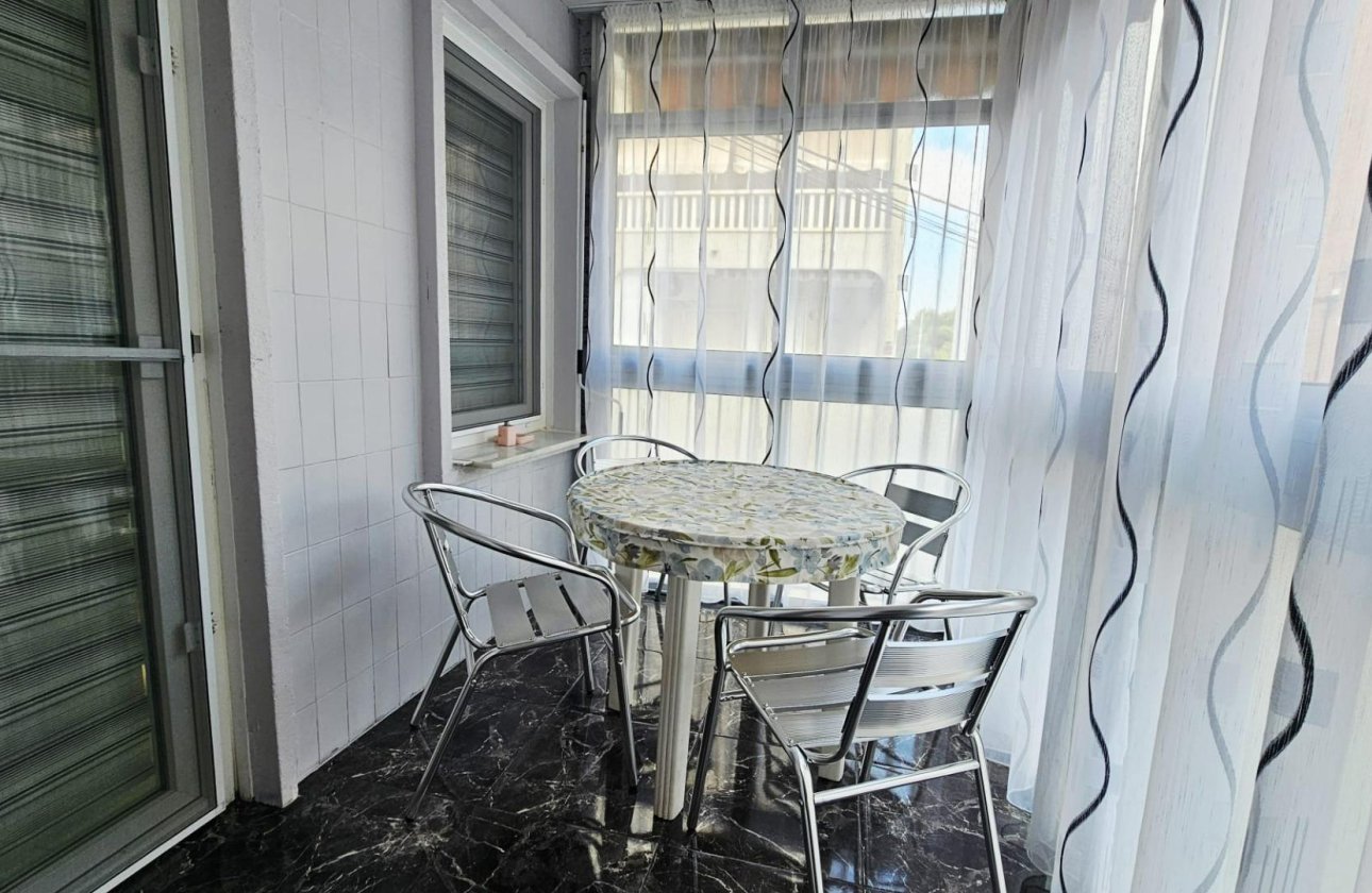 Revente - Appartement -
Torrevieja - Acequion