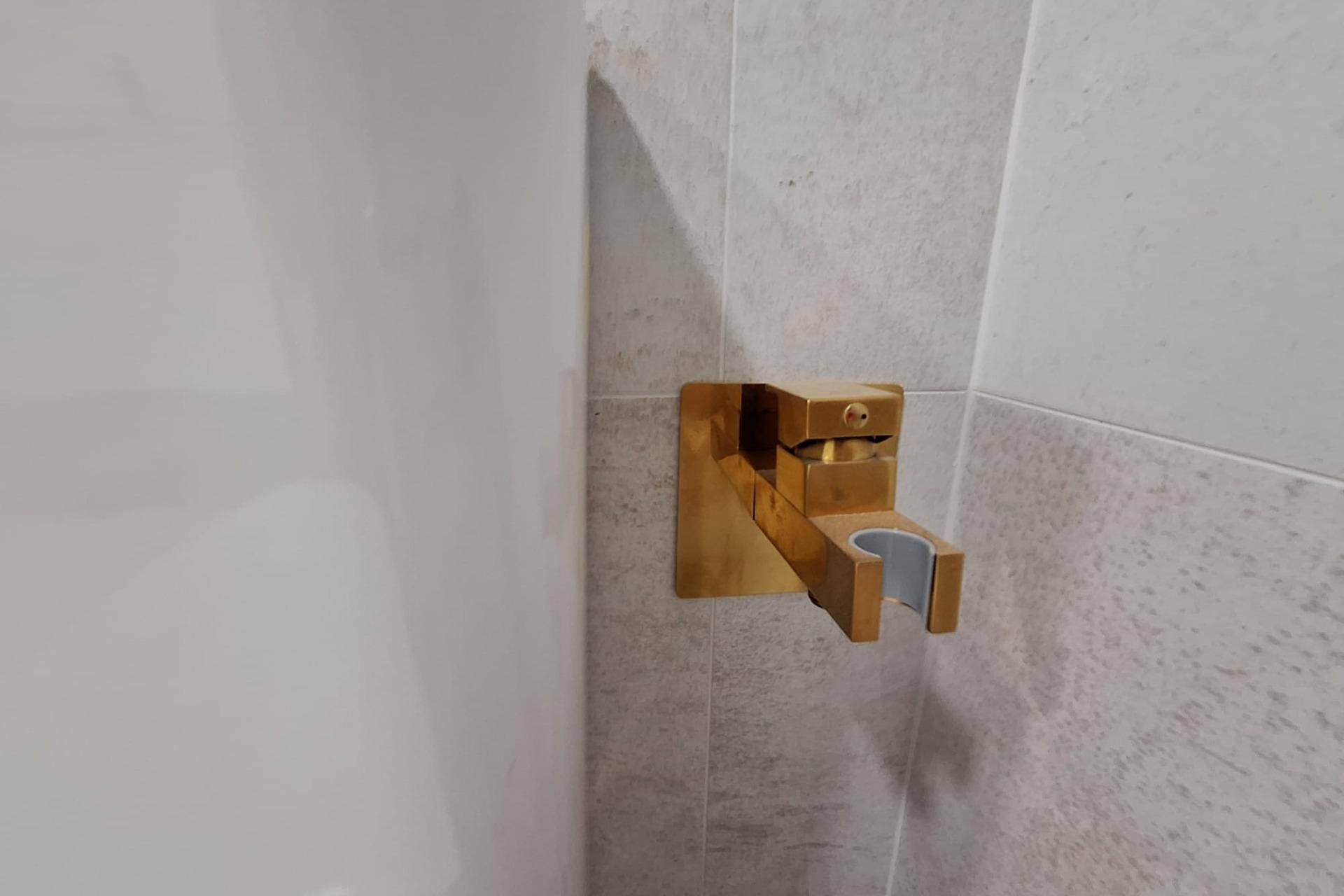 Revente - Appartement -
Torrevieja - Acequion