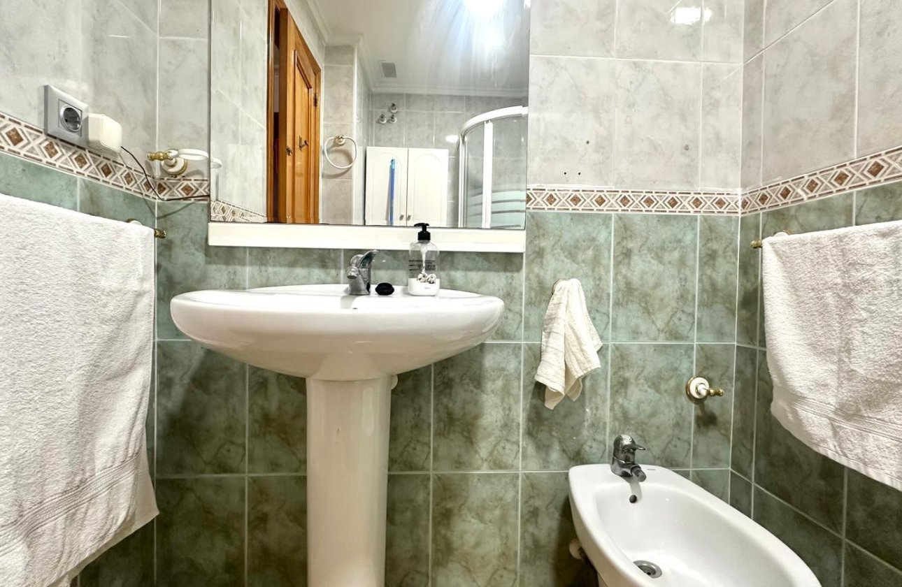 Revente - Appartement -
Torrevieja - Acequion