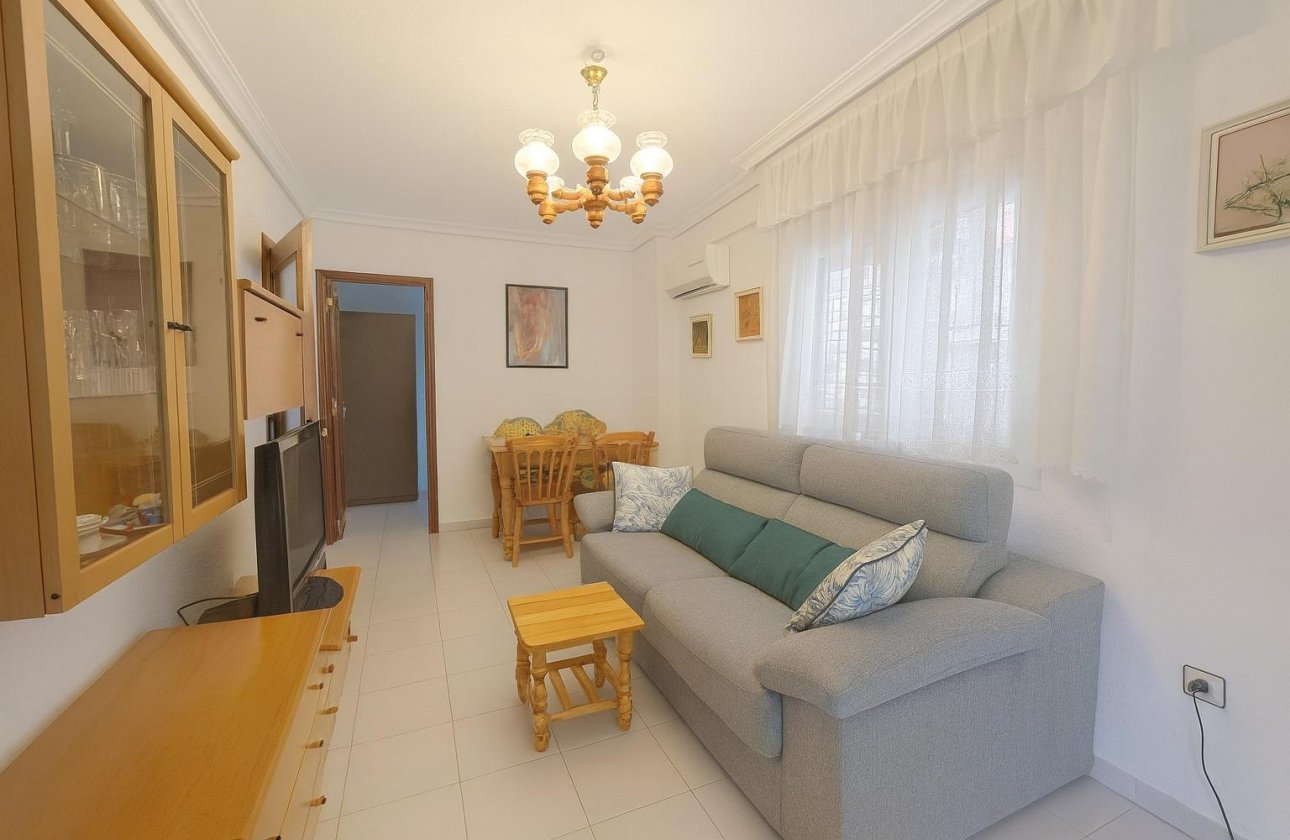 Revente - Appartement -
Torrevieja - Acequion