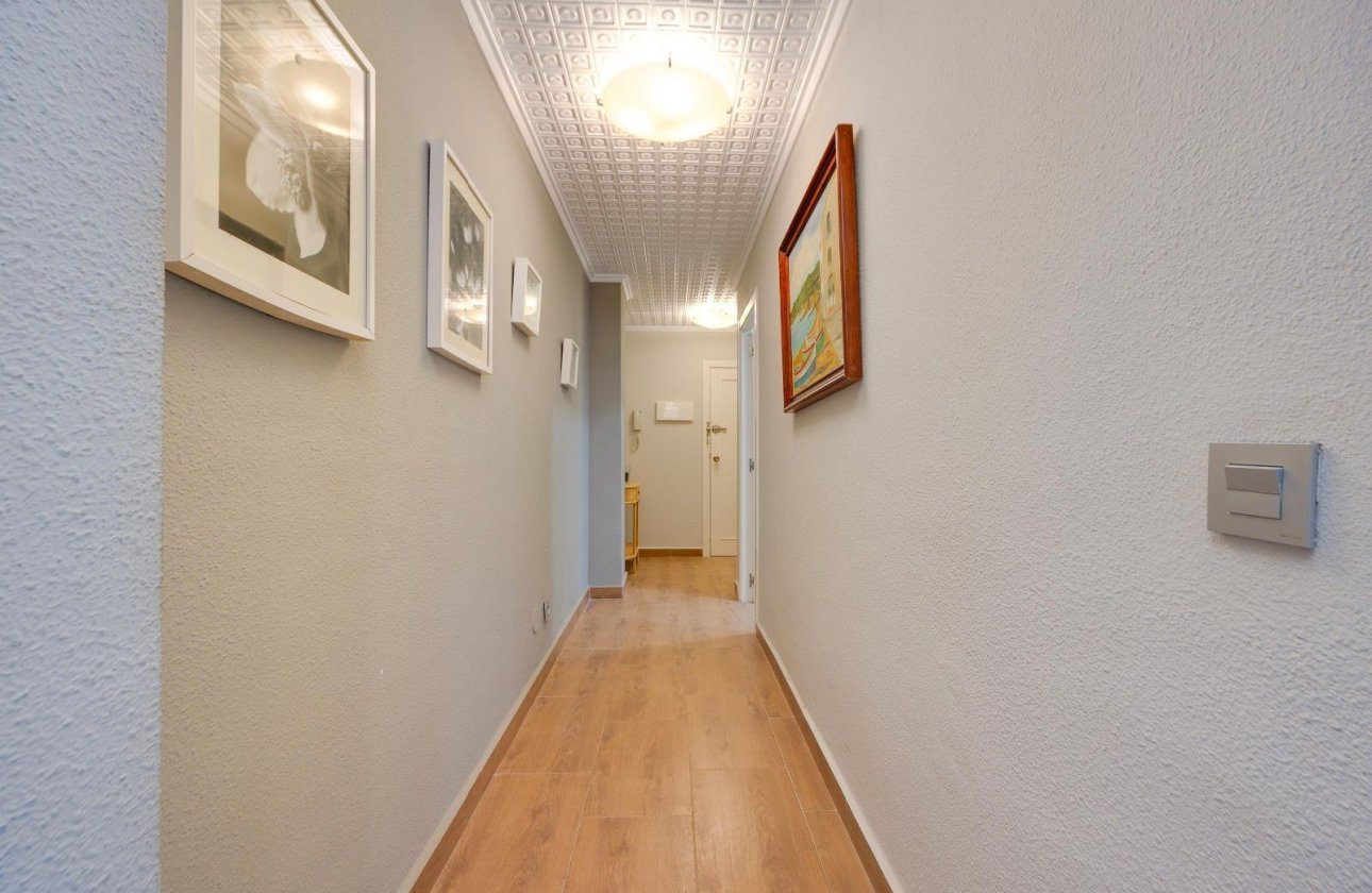 Revente - Appartement -
Torrevieja - Acequion