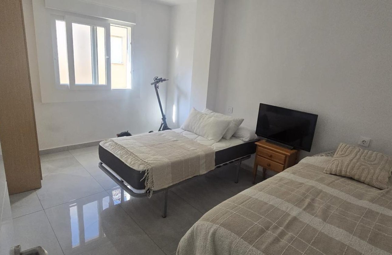 Revente - Appartement -
Torrevieja - Acequion