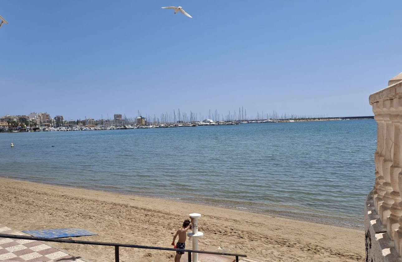 Revente - Appartement -
Torrevieja - Acequion