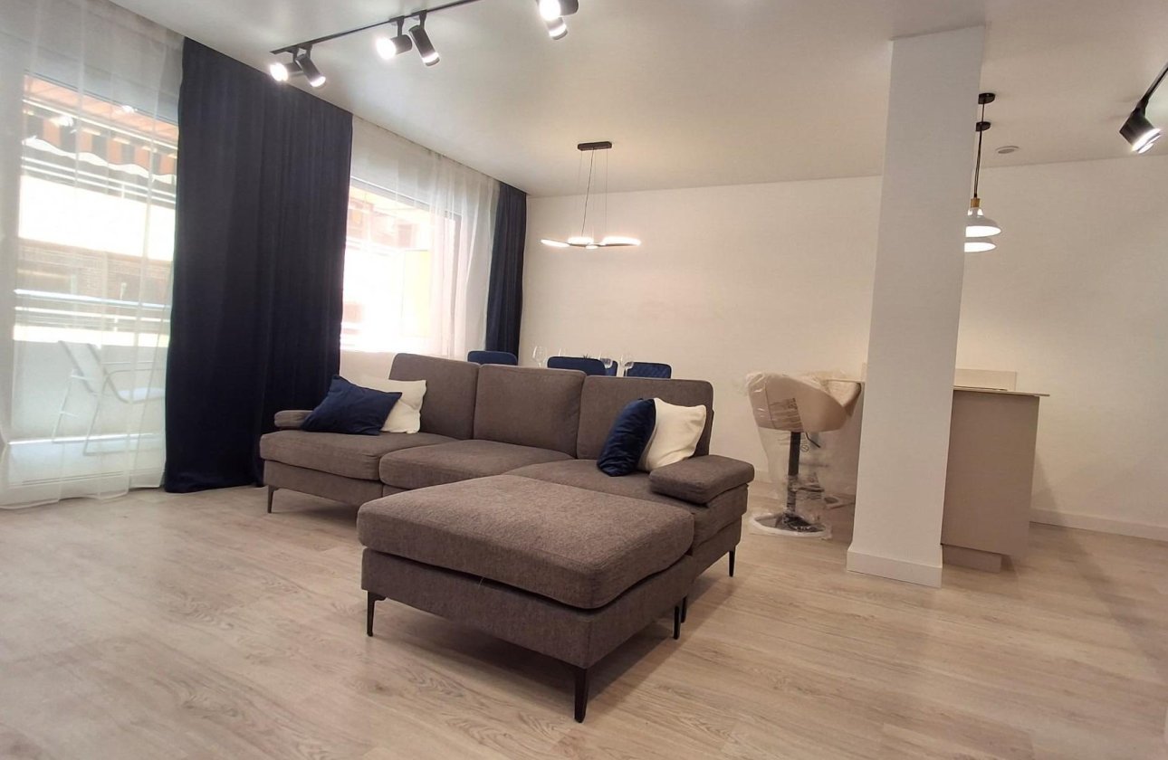 Revente - Appartement -
Torrevieja - Acequion