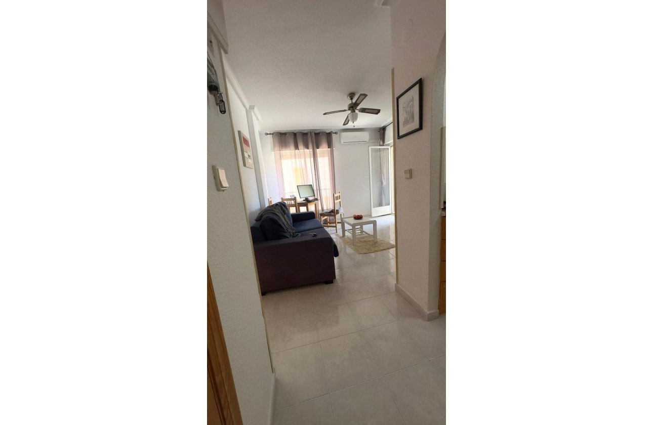 Revente - Appartement -
Torrevieja - Acequion