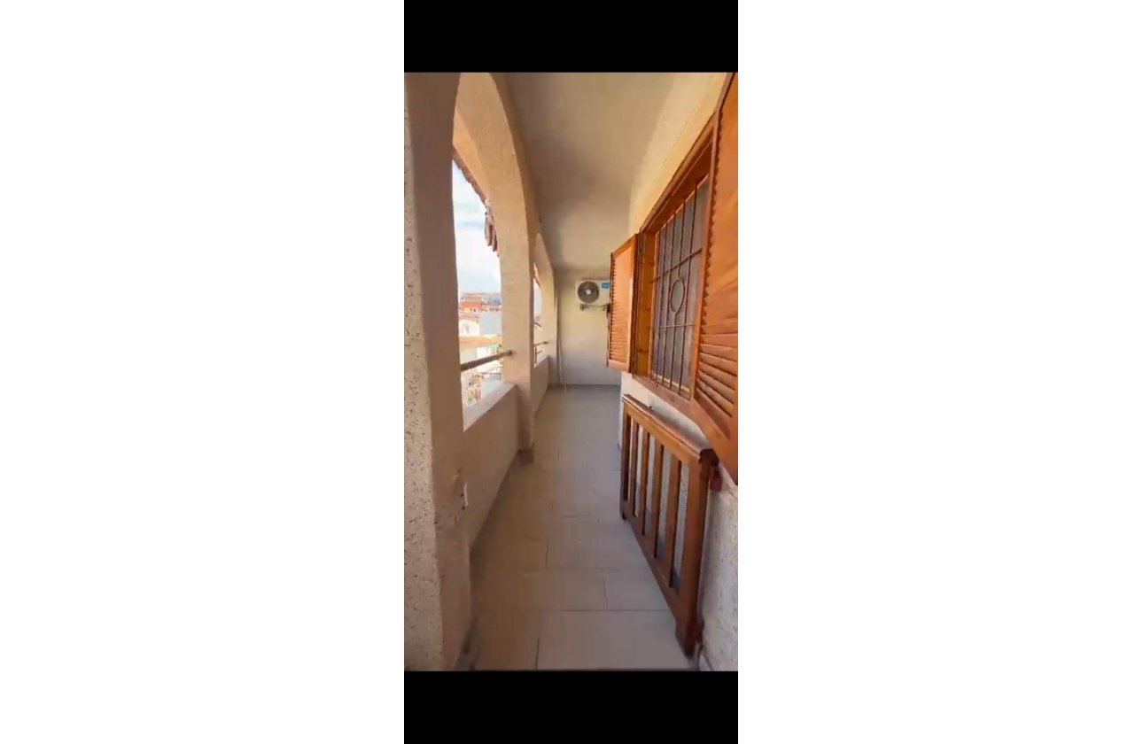 Revente - Appartement -
Torrevieja - Acequion