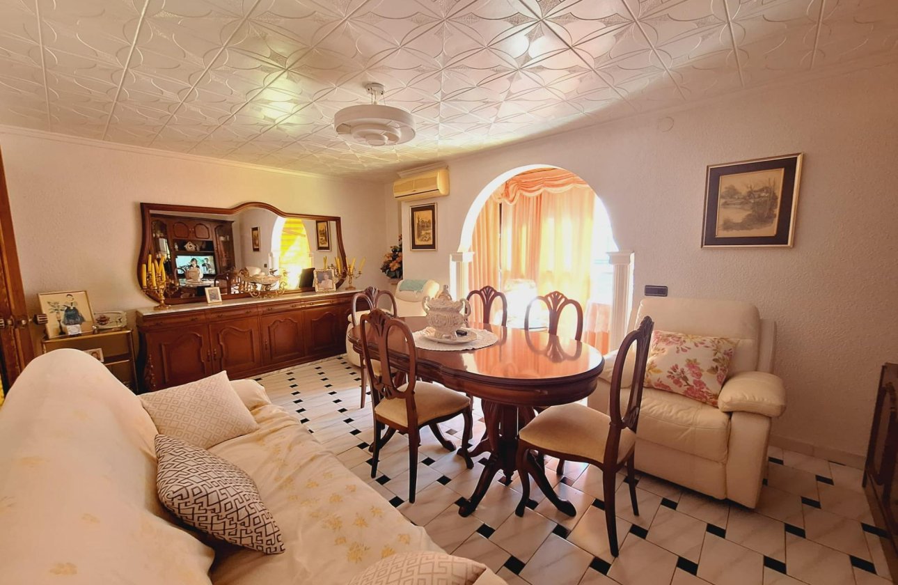 Revente - Appartement -
Torrevieja - Acequion