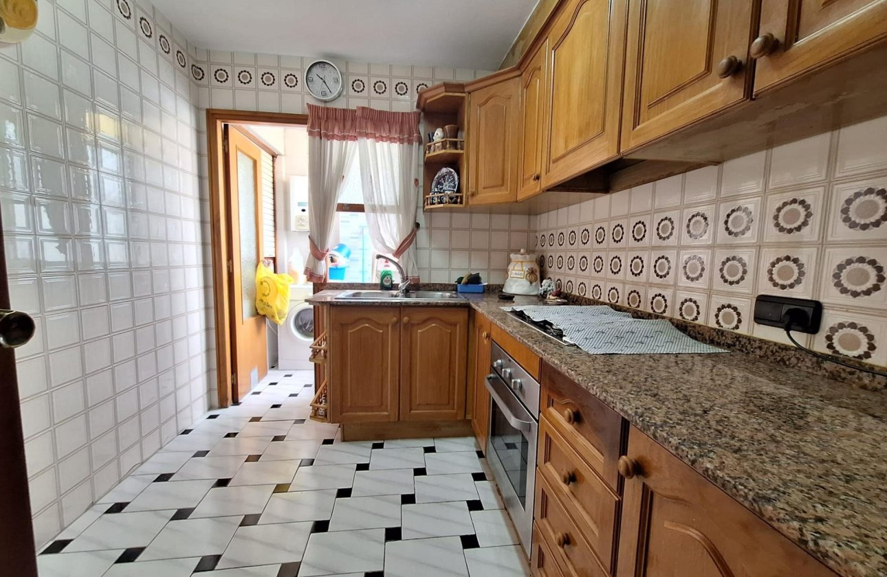 Revente - Appartement -
Torrevieja - Acequion