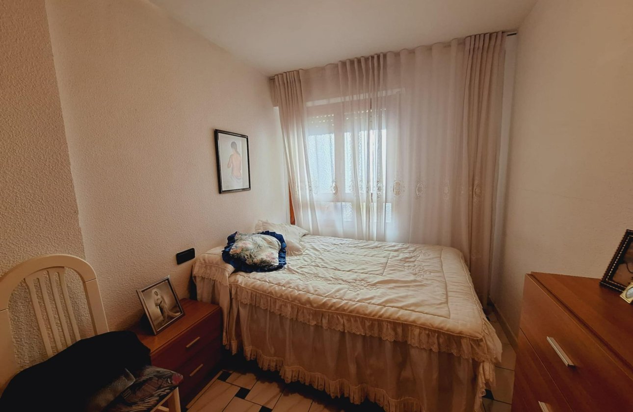 Revente - Appartement -
Torrevieja - Acequion
