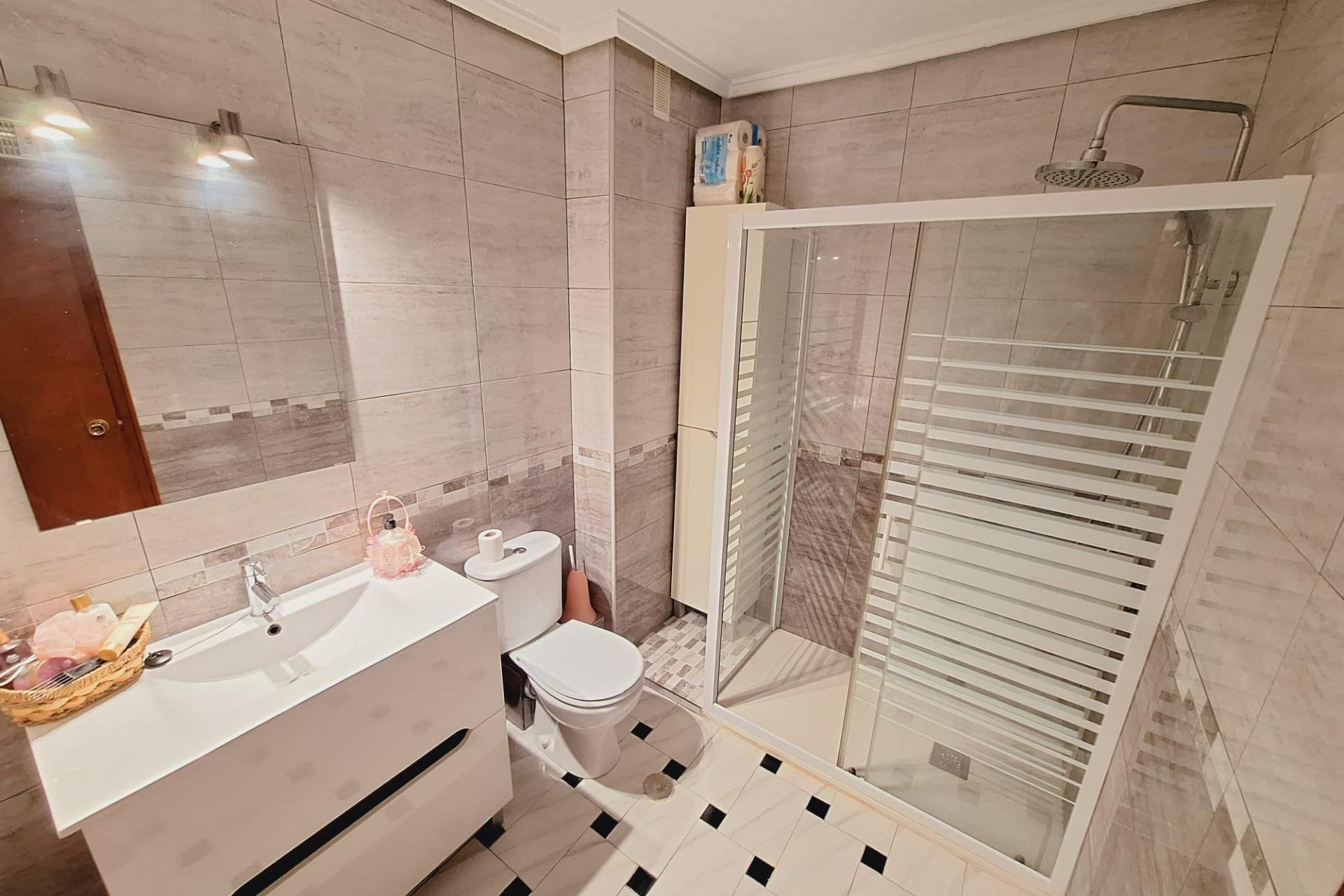 Revente - Appartement -
Torrevieja - Acequion