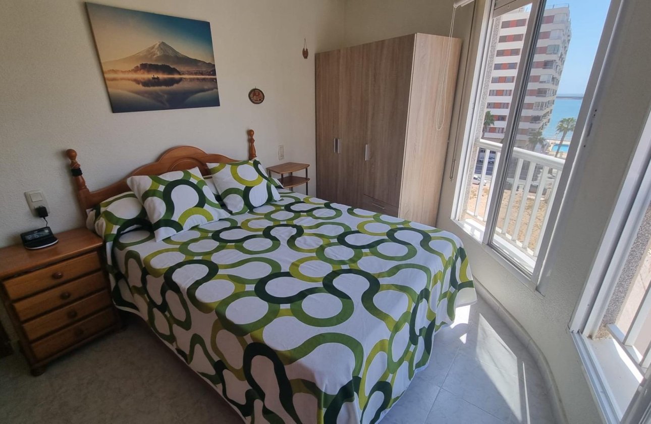 Revente - Appartement -
Torrevieja - Acequion