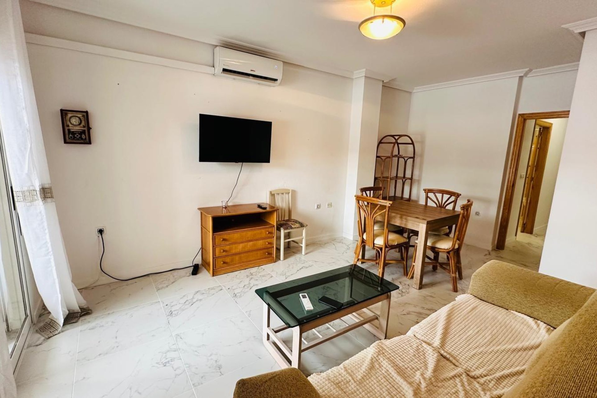 Revente - Appartement -
Torrevieja - Acequion