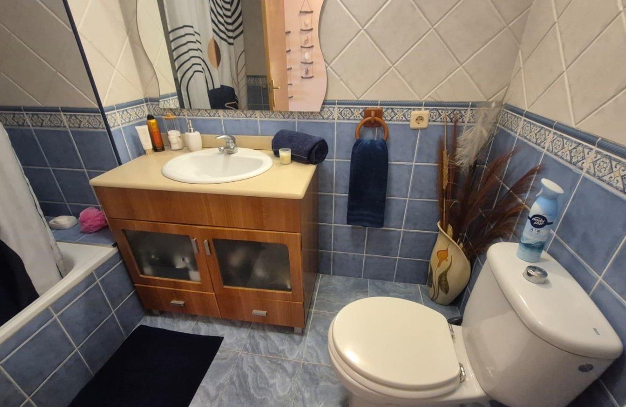 Revente - Appartement -
Torrevieja - Acequion