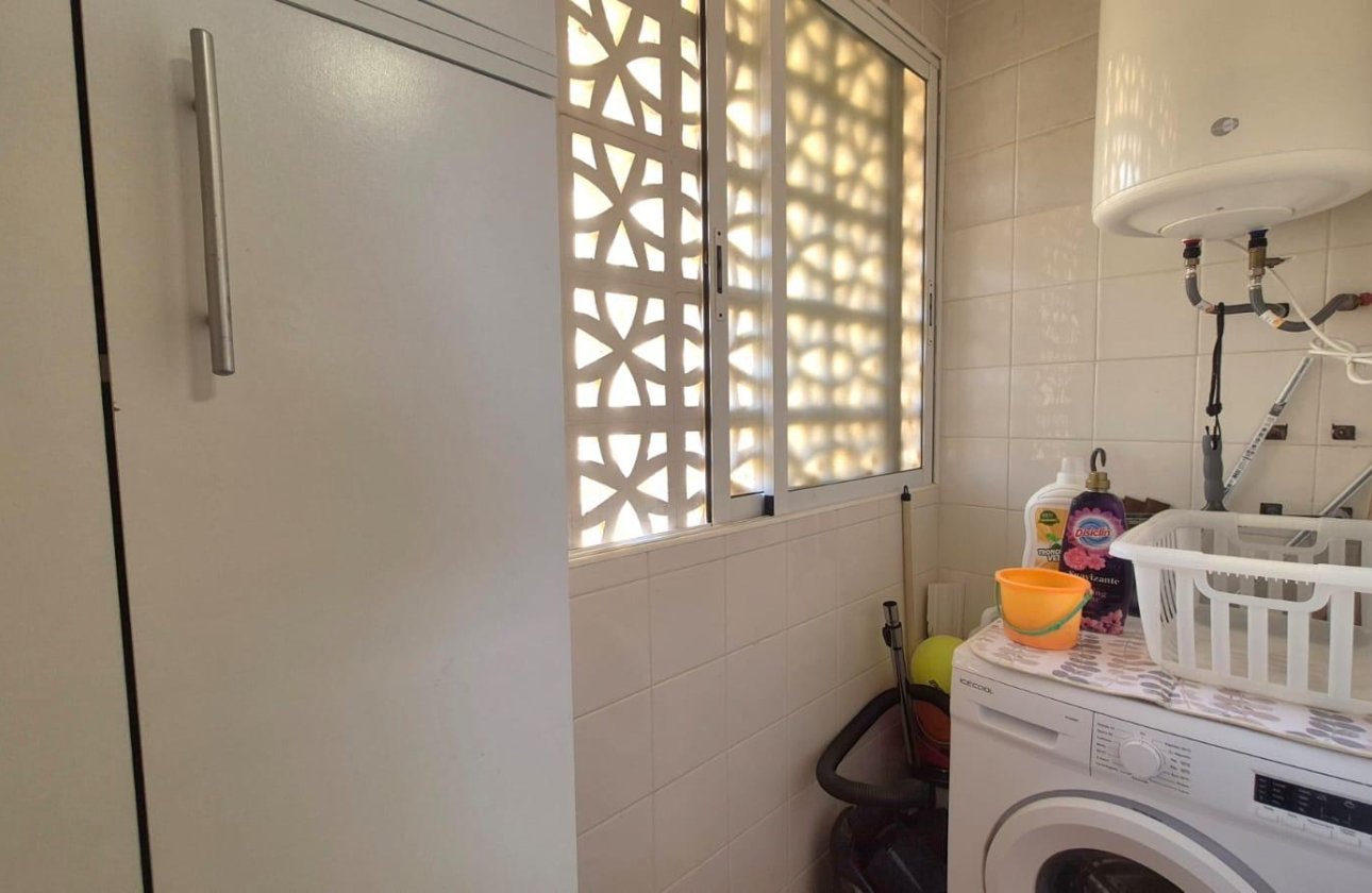 Revente - Appartement -
Torrevieja - Acequion