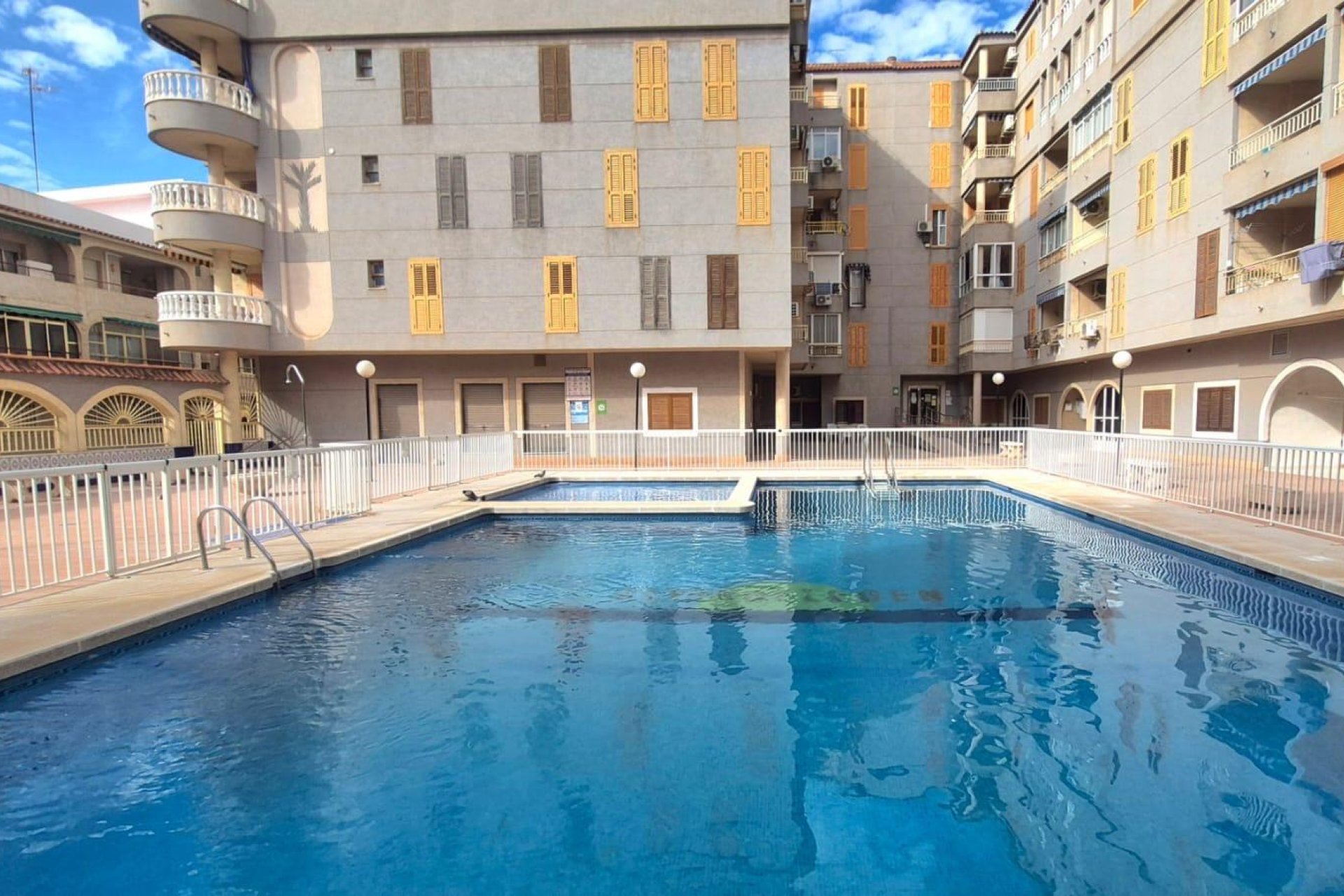 Revente - Appartement -
Torrevieja - Acequion