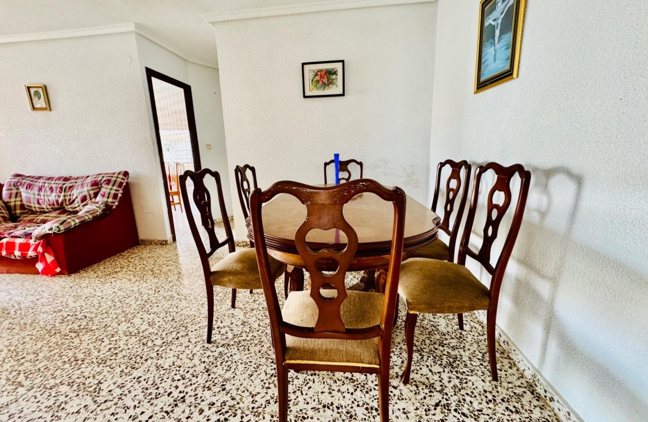 Revente - Appartement -
Torrevieja - Acequion