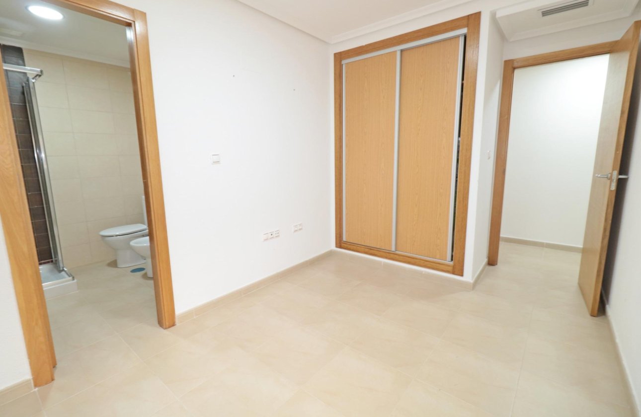Revente - Appartement -
Torrevieja - Acequion