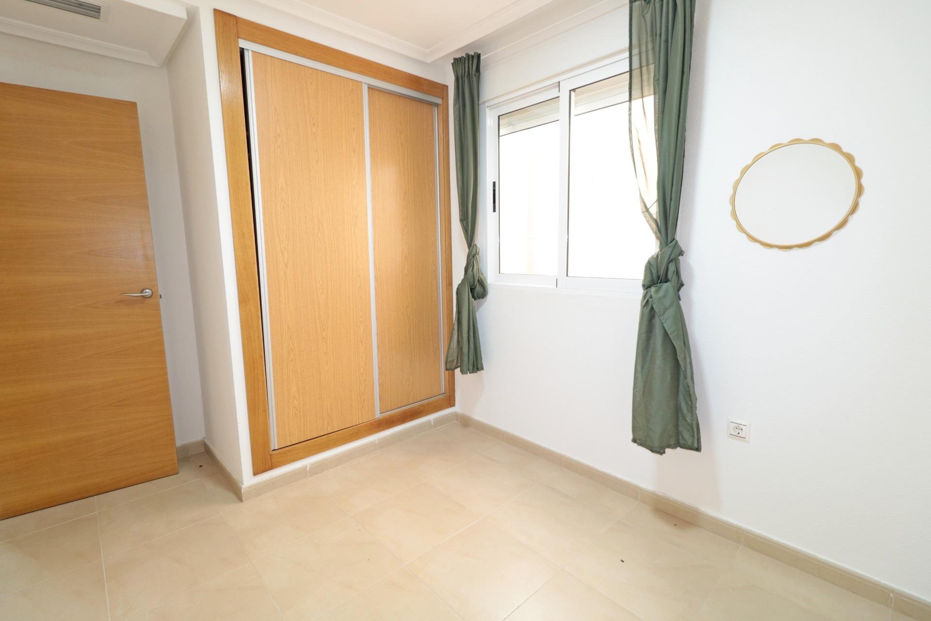 Revente - Appartement -
Torrevieja - Acequion