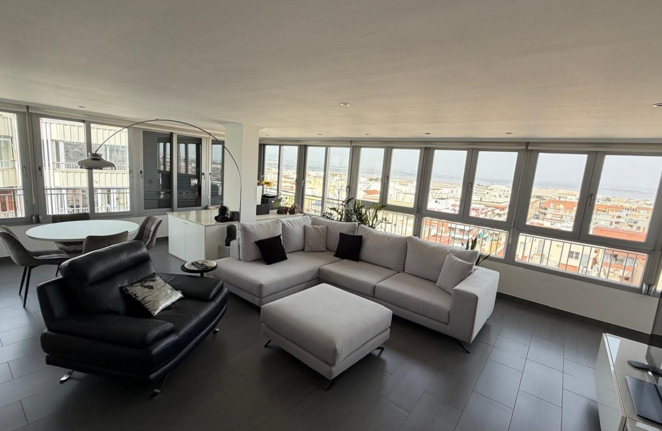 Revente - Appartement -
Torrevieja - Acequion