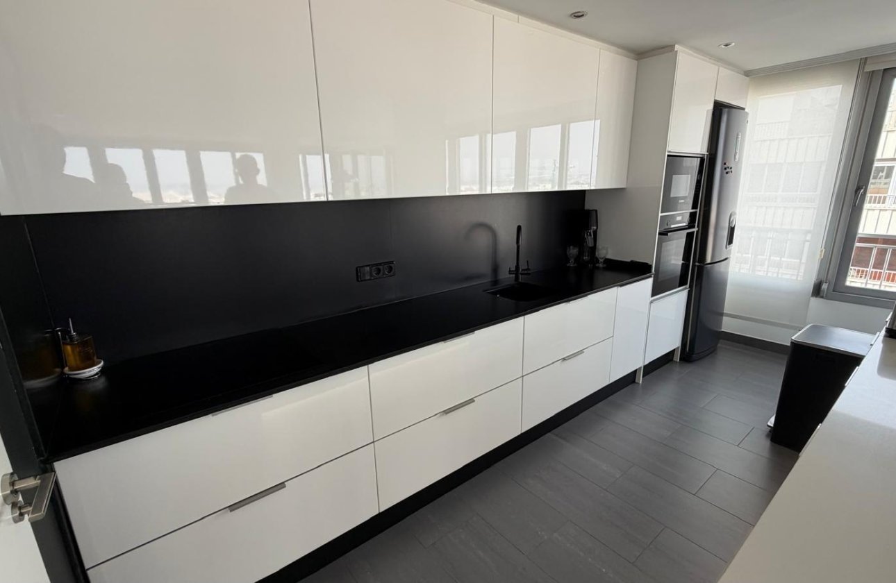 Revente - Appartement -
Torrevieja - Acequion