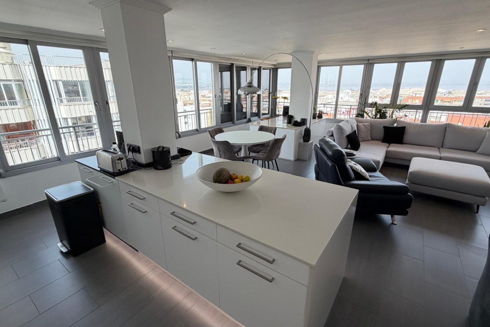 Revente - Appartement -
Torrevieja - Acequion