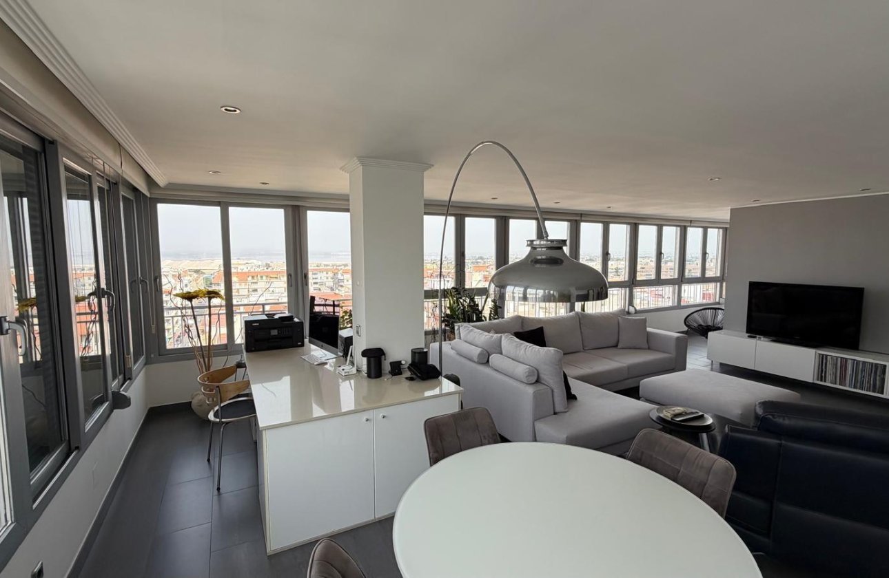 Revente - Appartement -
Torrevieja - Acequion