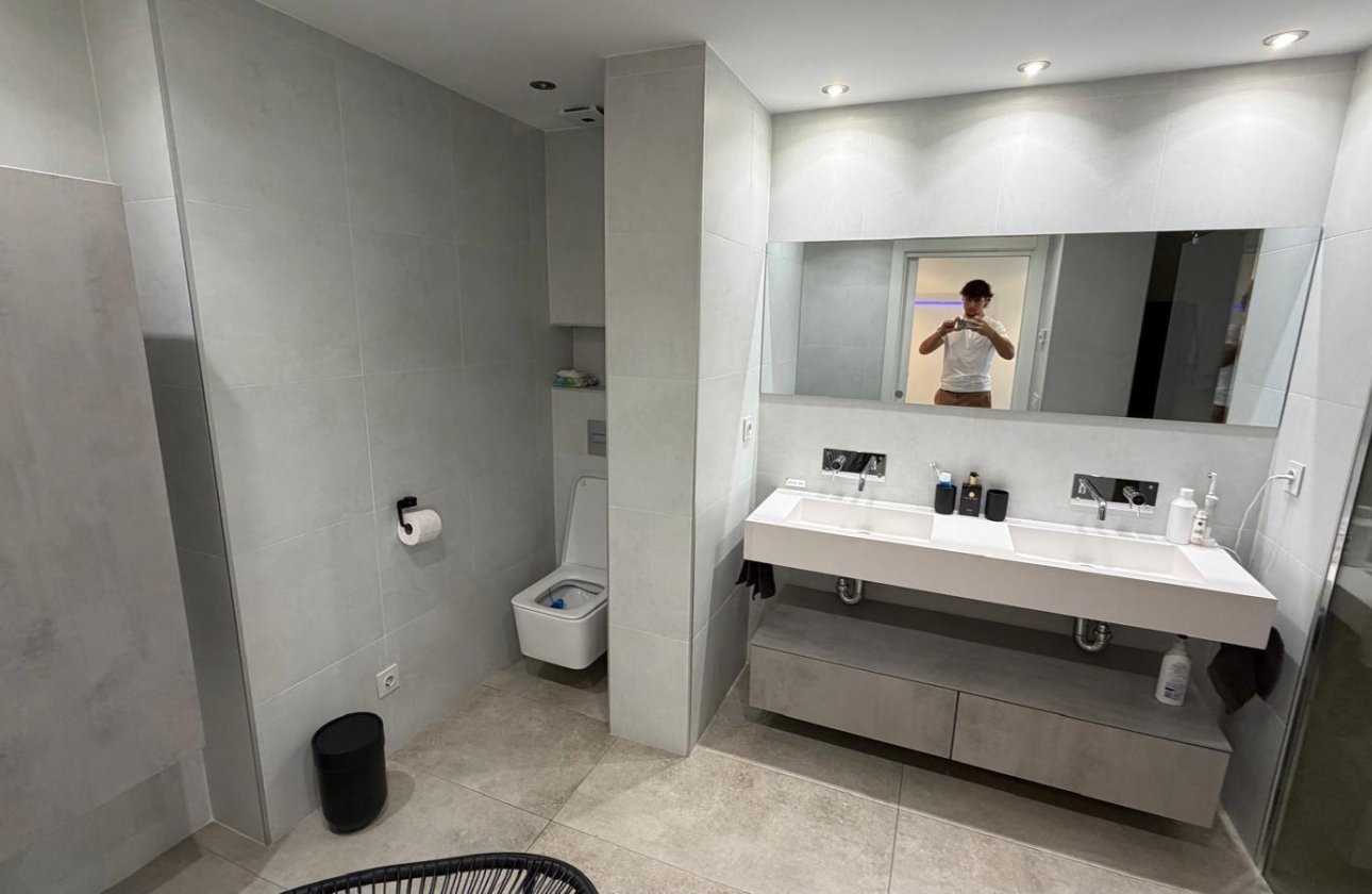 Revente - Appartement -
Torrevieja - Acequion