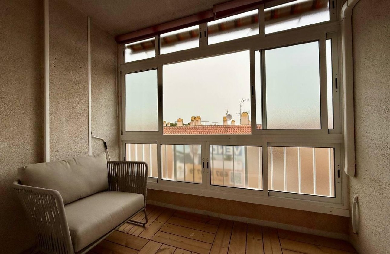 Revente - Appartement -
Torrevieja - Acequion
