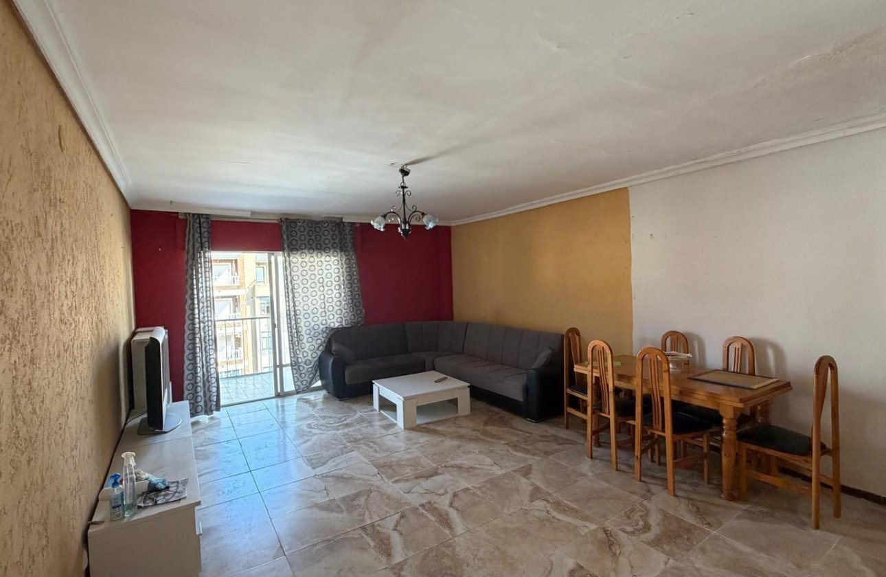Revente - Appartement -
Torrevieja - Acequion