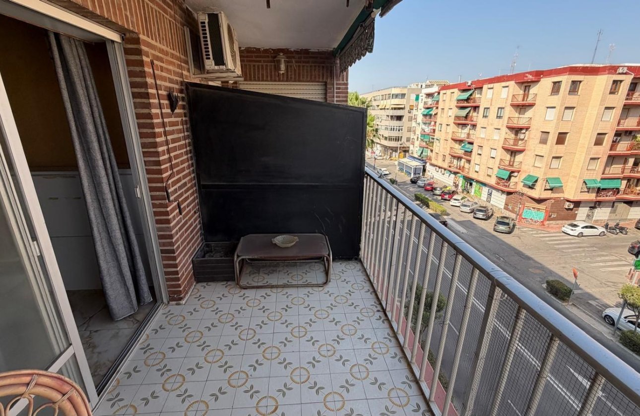 Revente - Appartement -
Torrevieja - Acequion