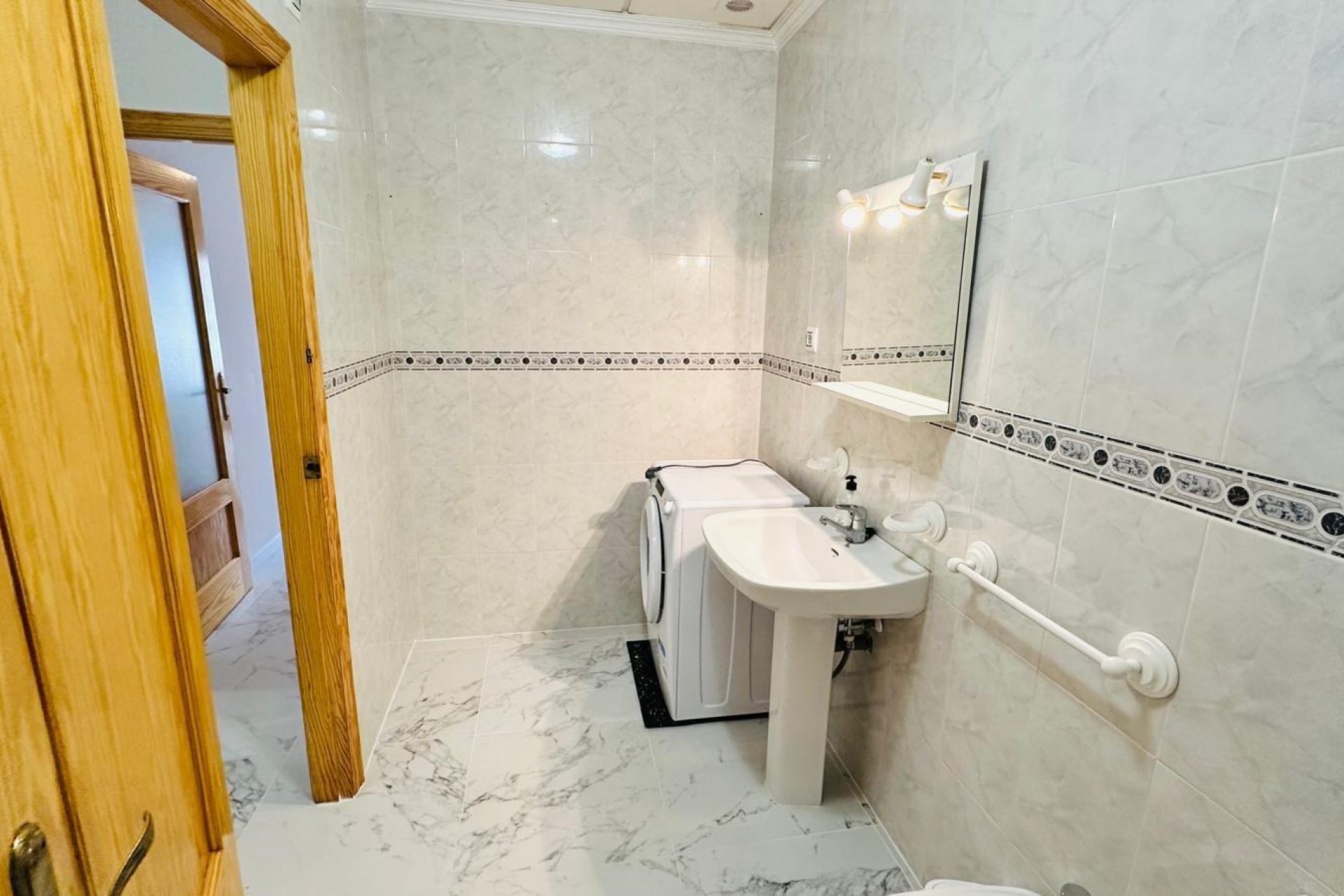 Revente - Appartement -
Torrevieja - Acequion