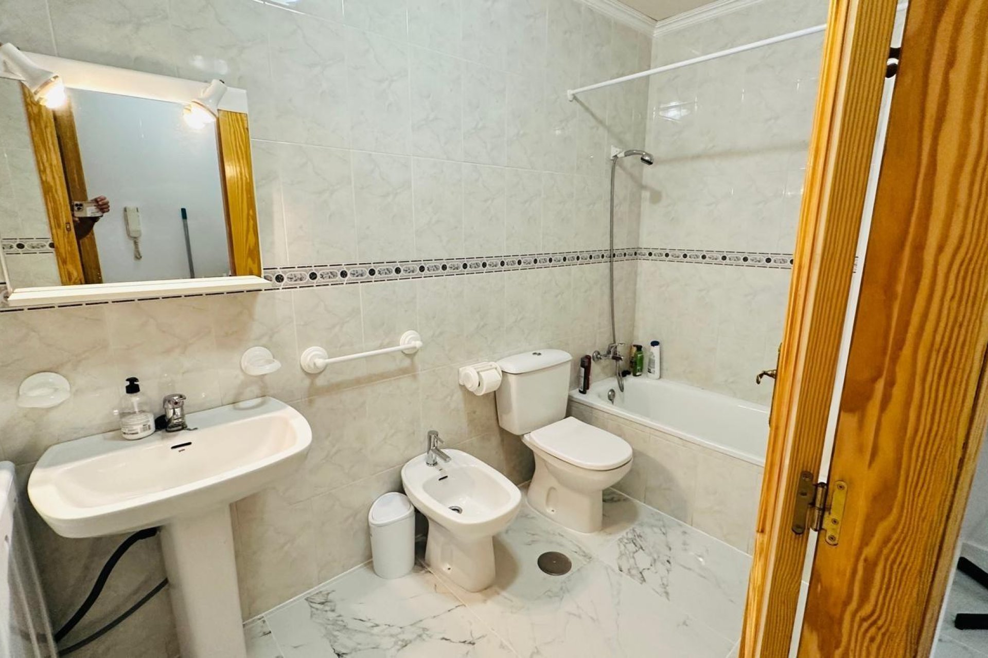 Revente - Appartement -
Torrevieja - Acequion