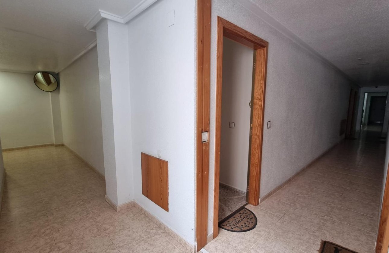 Revente - Appartement -
Torrevieja - Acequion