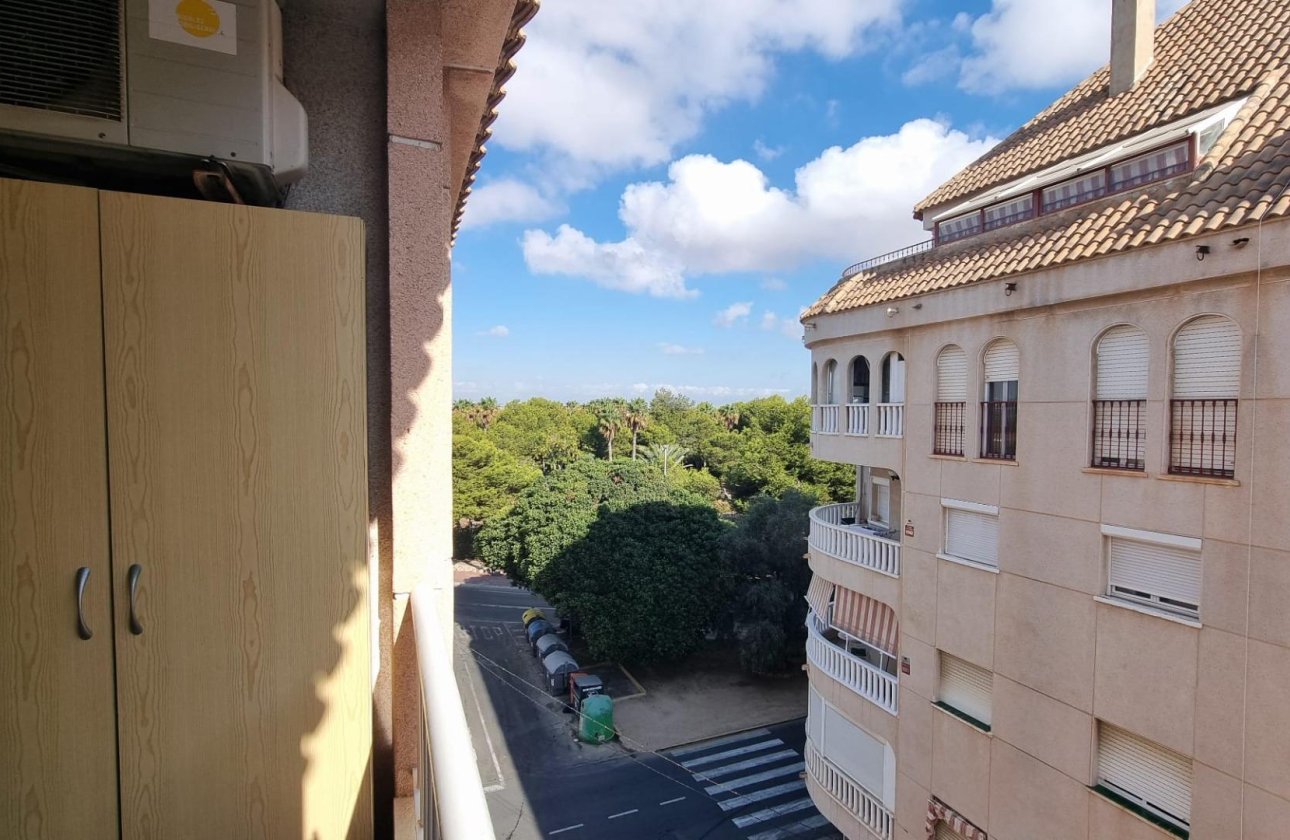 Revente - Appartement -
Torrevieja - Acequion