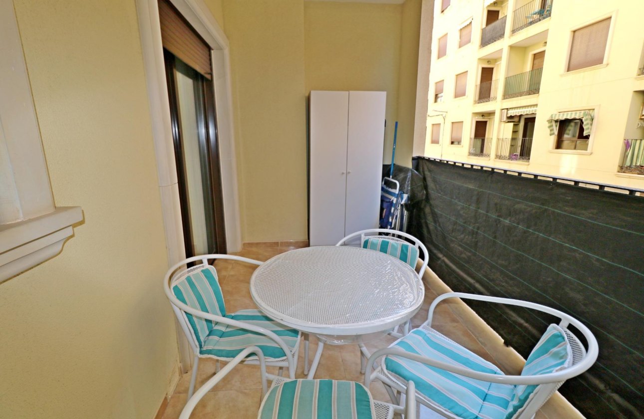 Revente - Appartement -
Torrevieja - Acequion
