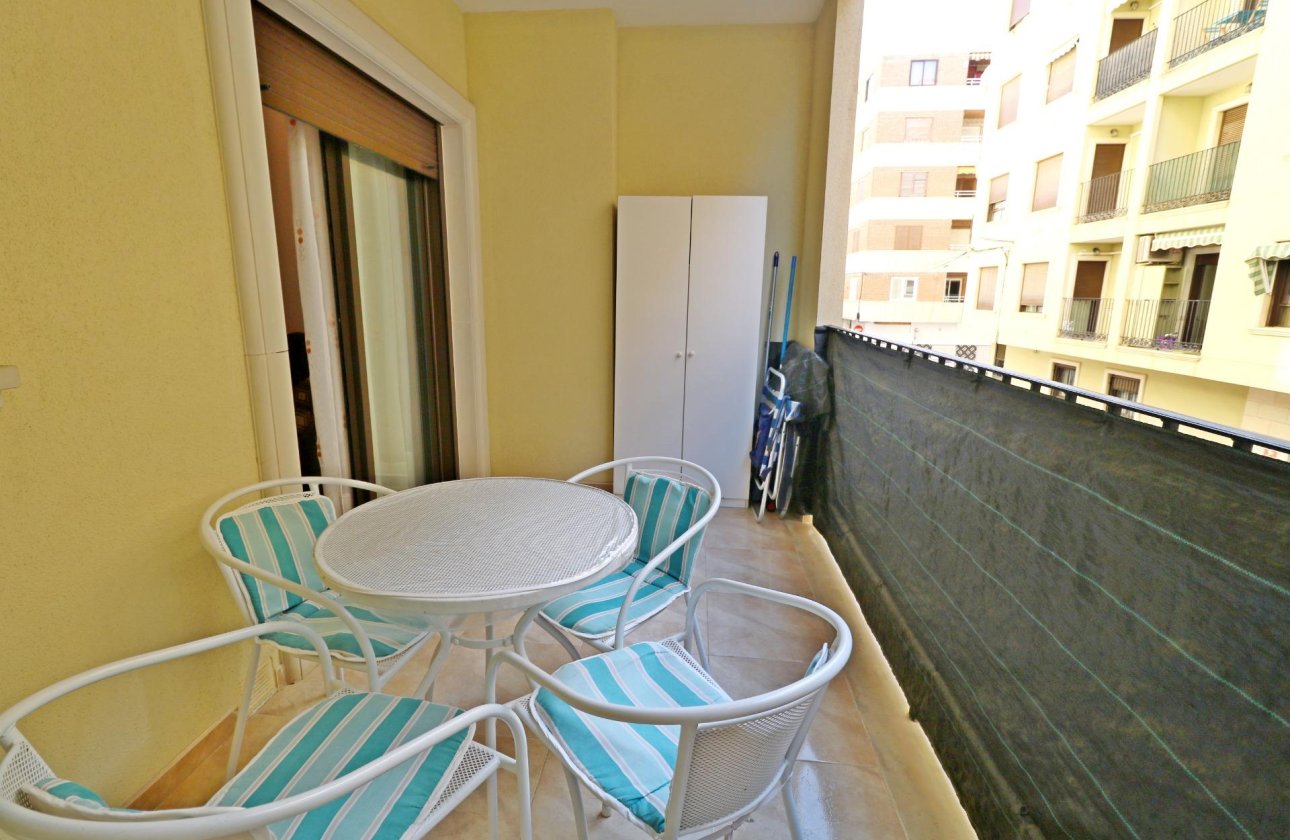 Revente - Appartement -
Torrevieja - Acequion
