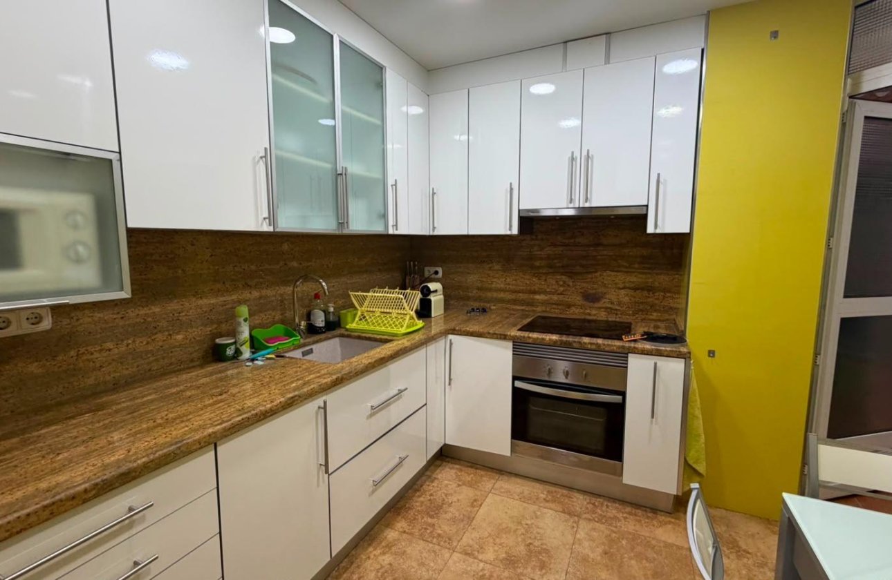 Revente - Appartement -
Torrevieja - Acequion