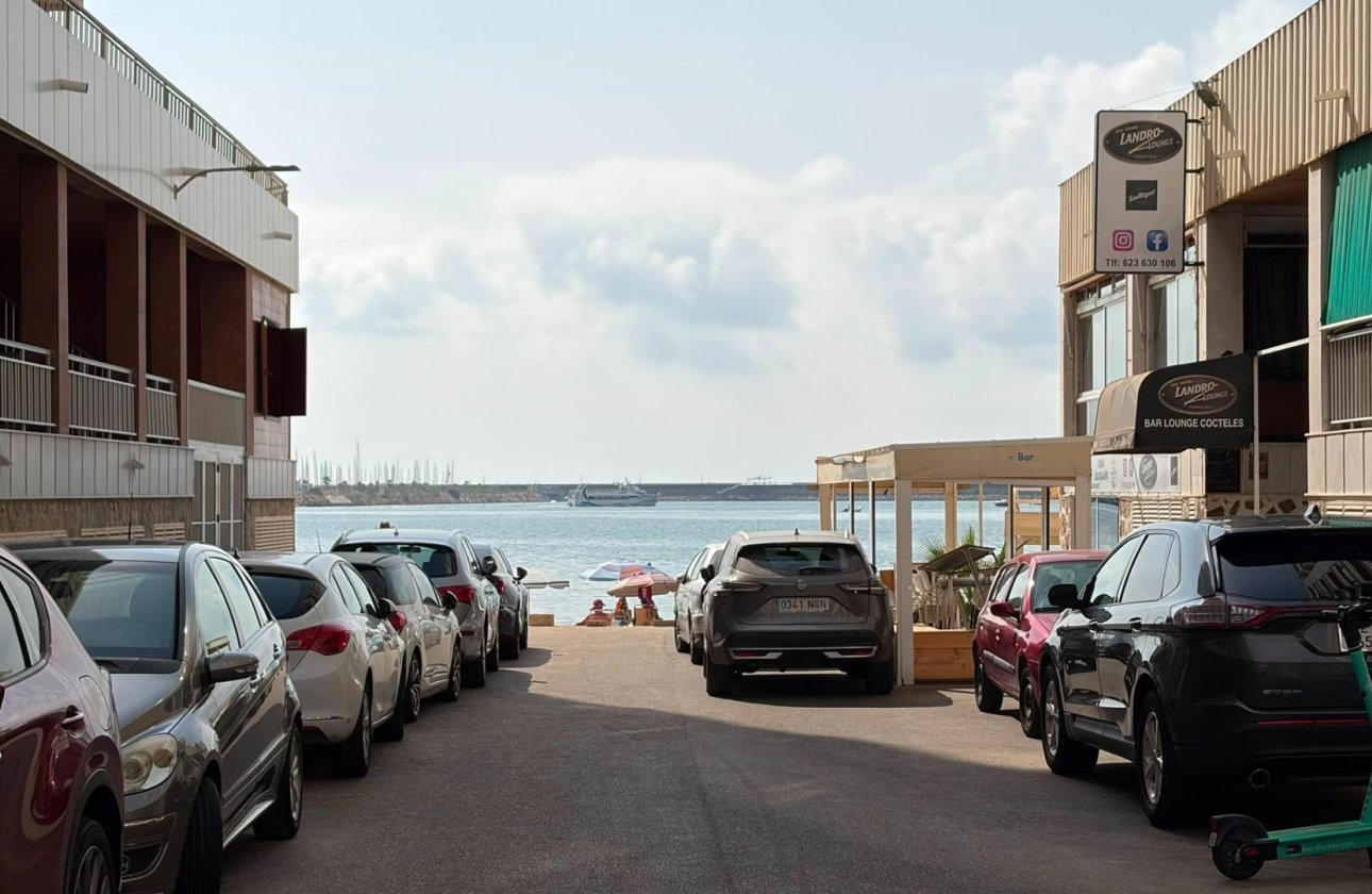 Revente - Appartement -
Torrevieja - Acequion