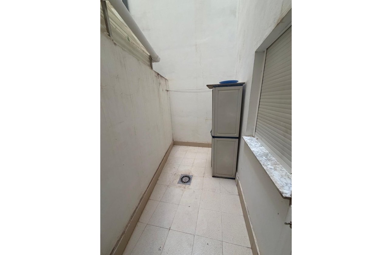 Revente - Appartement -
Torrevieja - Acequion