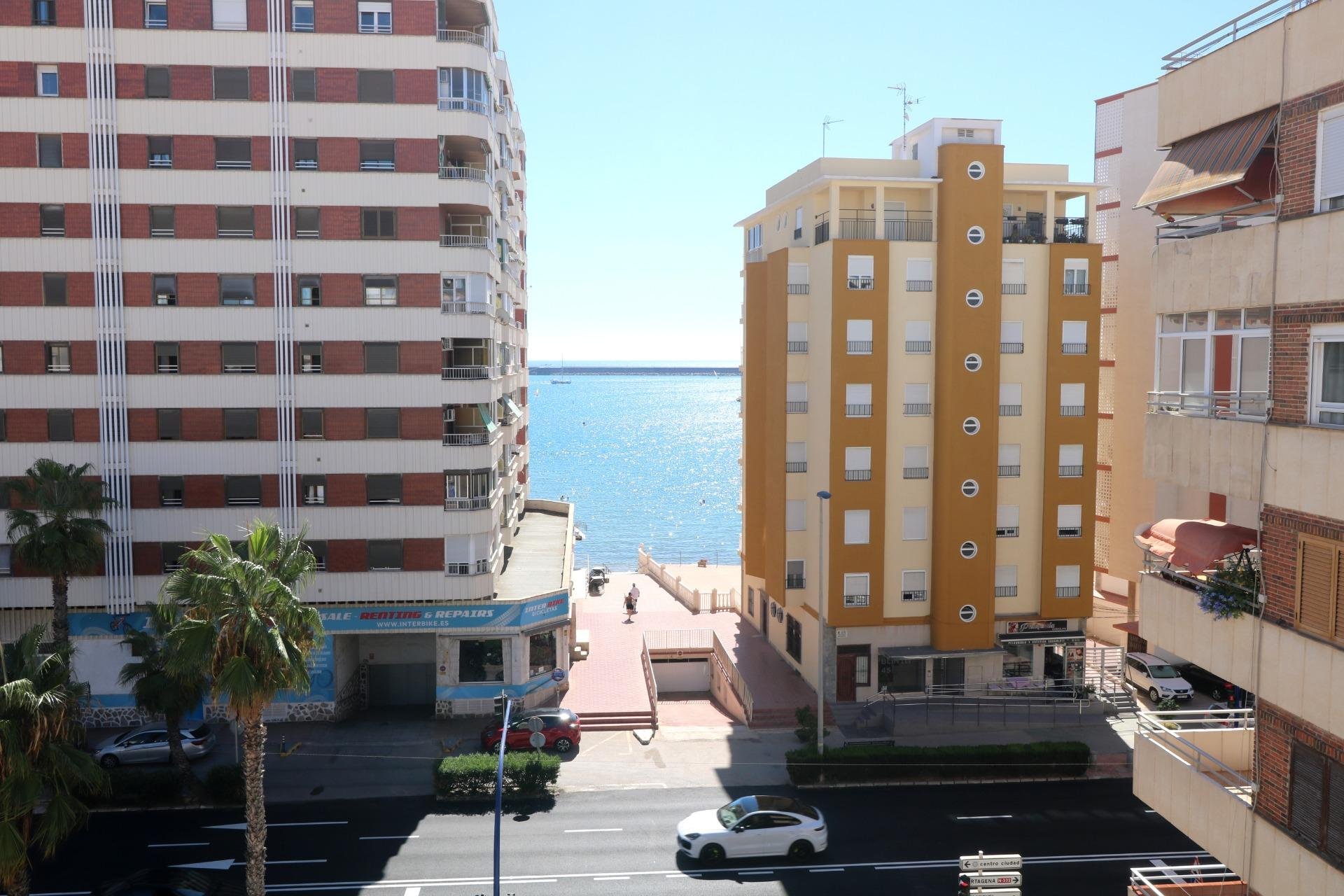 Revente - Appartement -
Torrevieja - Acequion