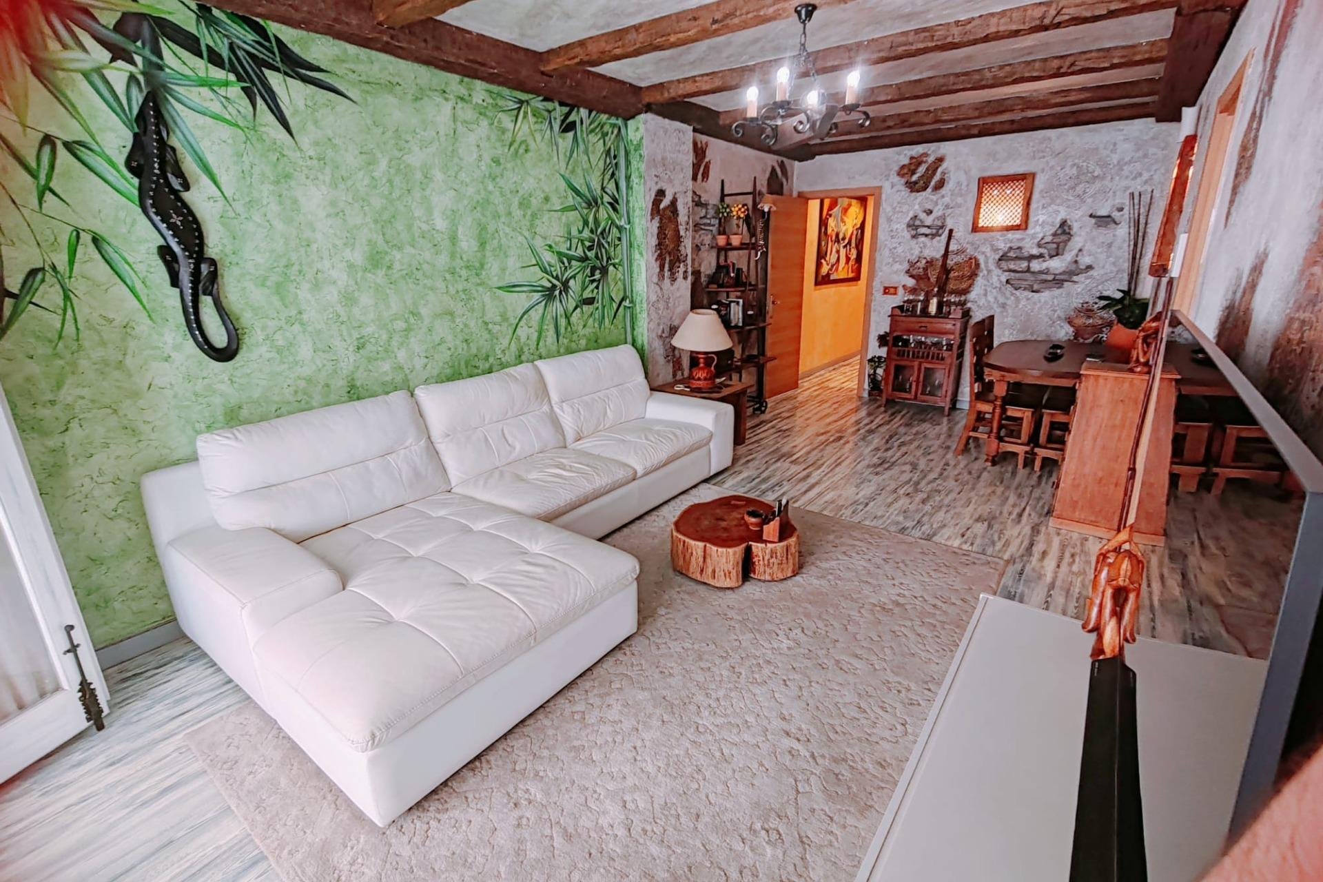 Revente - Appartement -
Torrevieja - Acequion