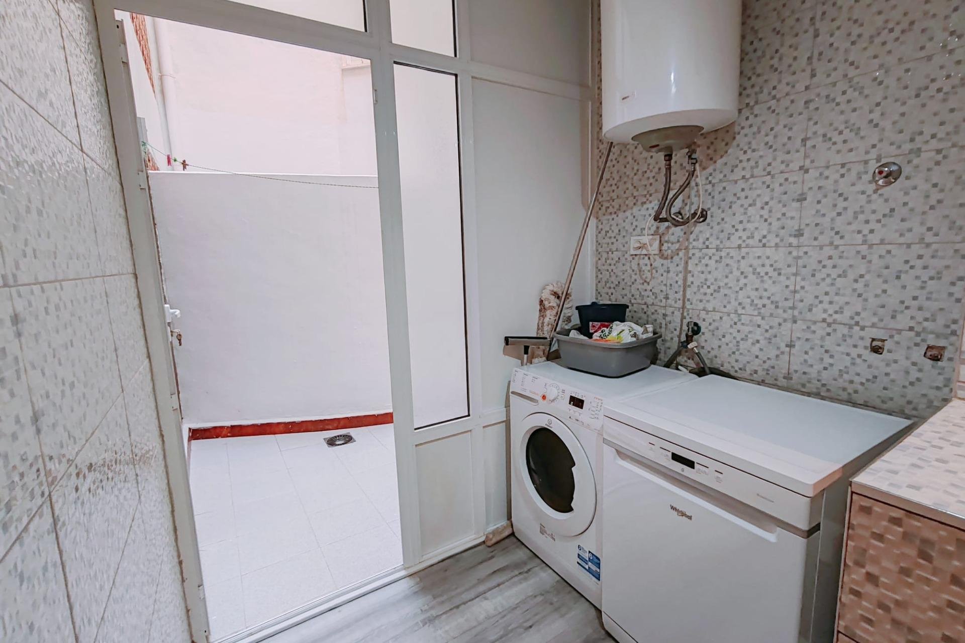 Revente - Appartement -
Torrevieja - Acequion