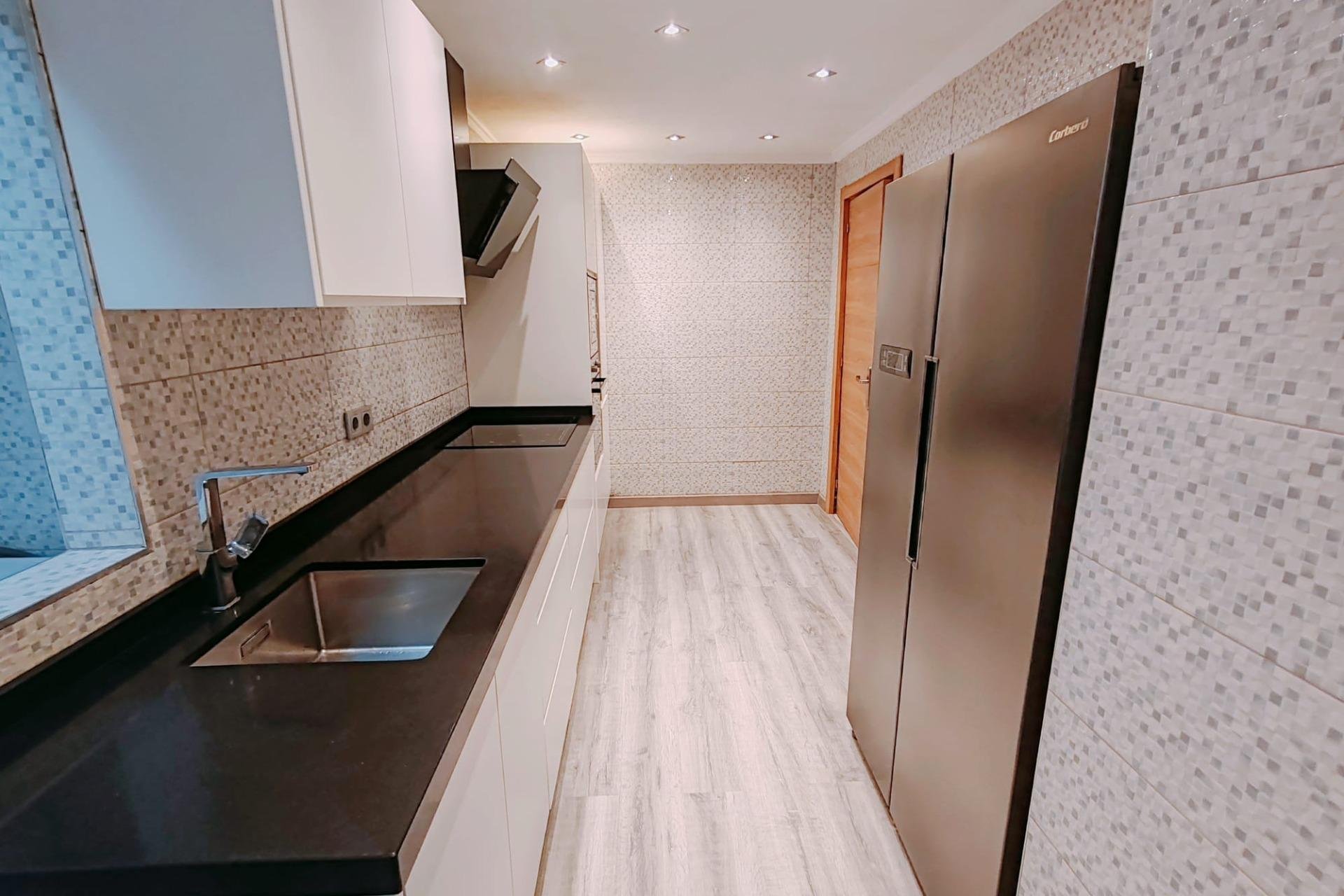Revente - Appartement -
Torrevieja - Acequion