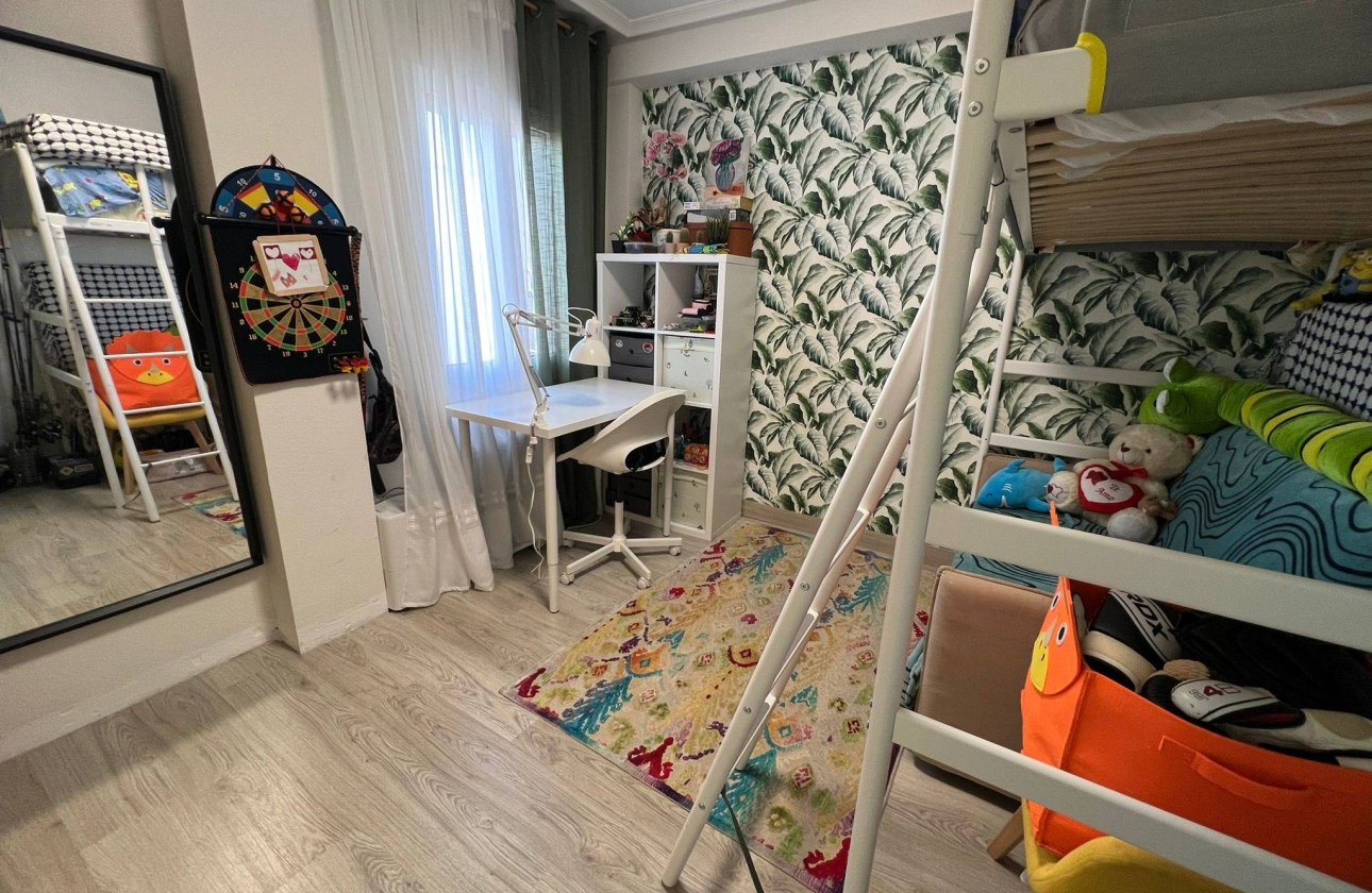 Revente - Appartement -
Torrevieja - Aguas Nuevas