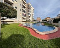 Revente - Appartement -
Torrevieja - Aguas Nuevas
