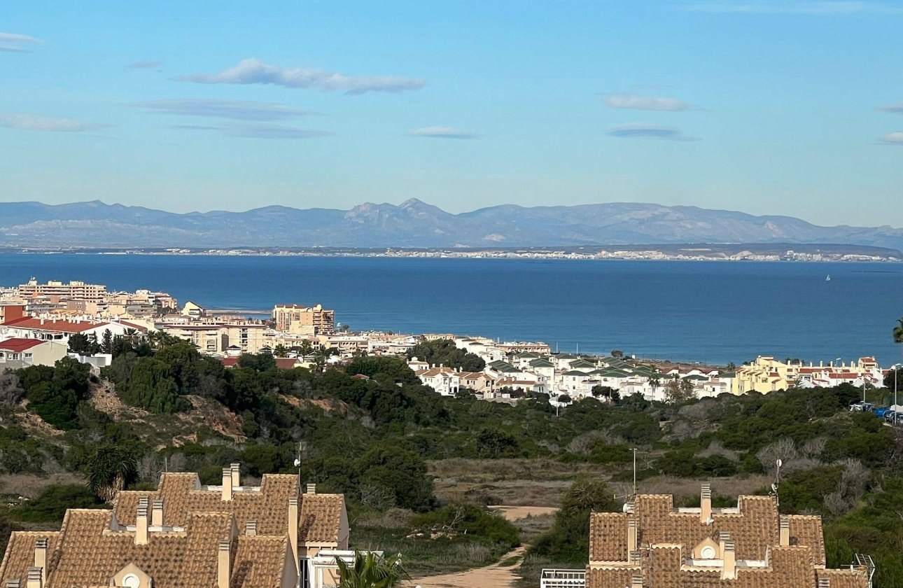 Revente - Appartement -
Torrevieja - Aguas Nuevas